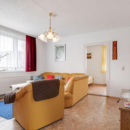 Cozy Apartment In Altenfeld With Garden Exterior photo