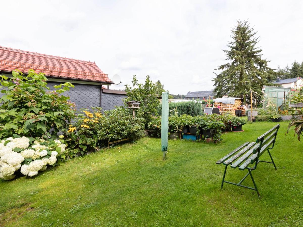 Cozy Apartment In Altenfeld With Garden Exterior photo