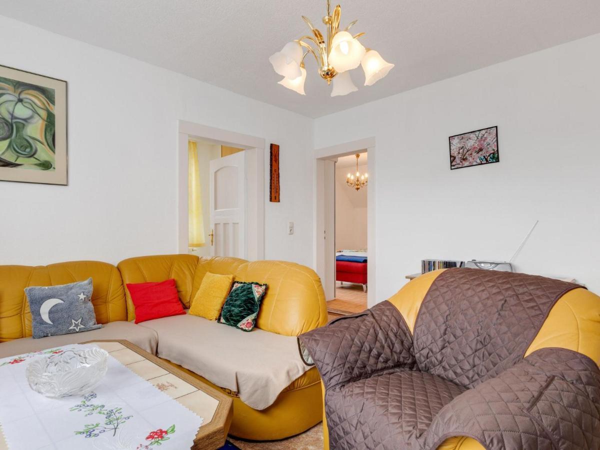 Cozy Apartment In Altenfeld With Garden Exterior photo