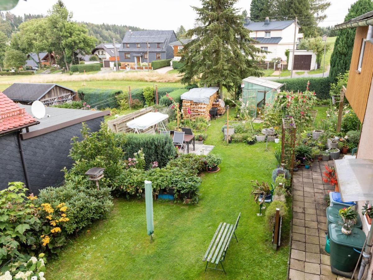 Cozy Apartment In Altenfeld With Garden Exterior photo